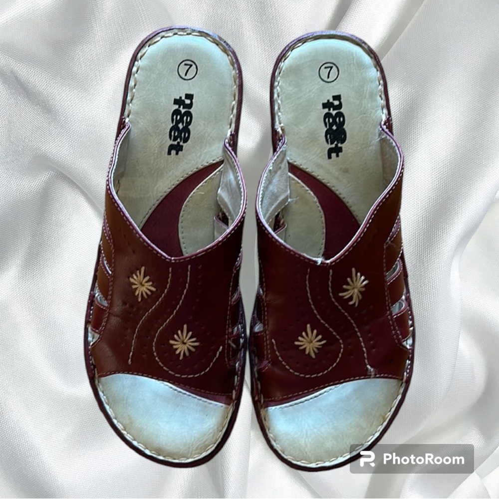 NEET FEET boho sandals size 7
